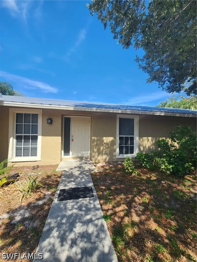 3005 Gordon Street Naples FL 34112