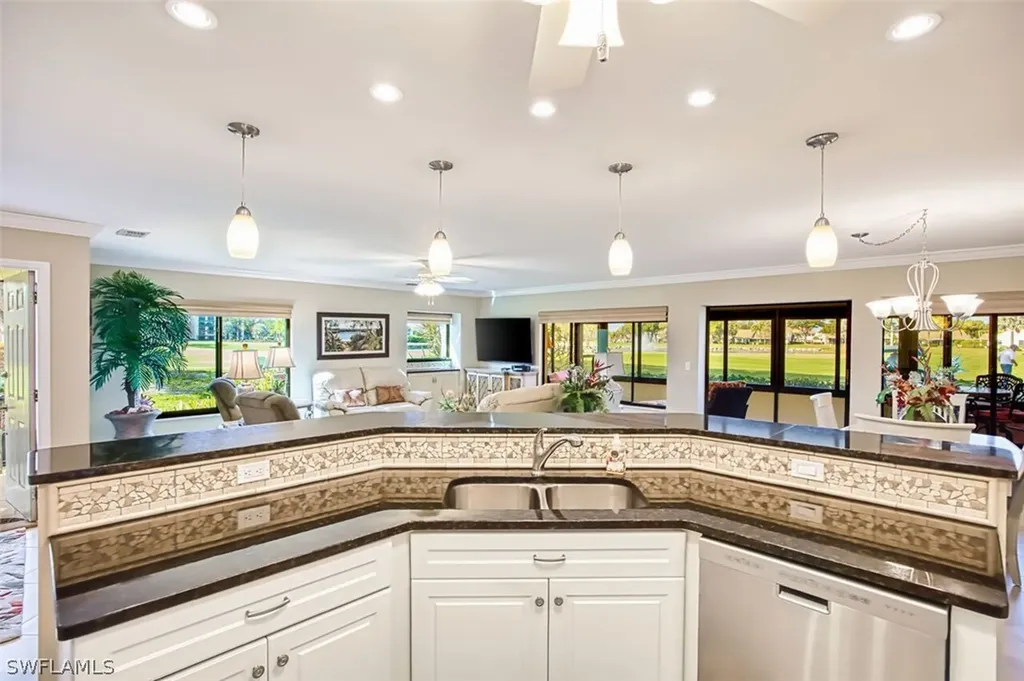 1839 Pine Glade Circle Fort Myers FL 33907