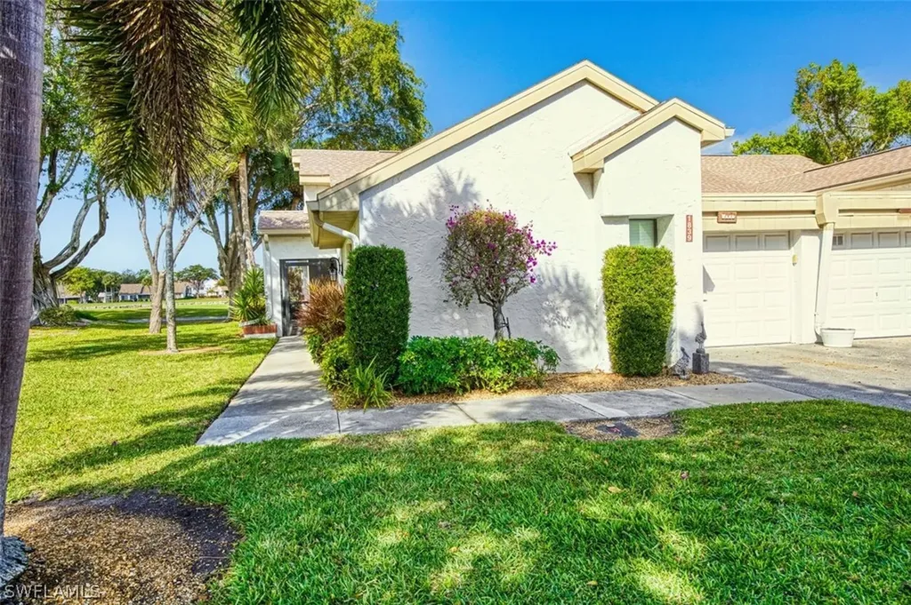 1839 Pine Glade Circle Fort Myers FL 33907