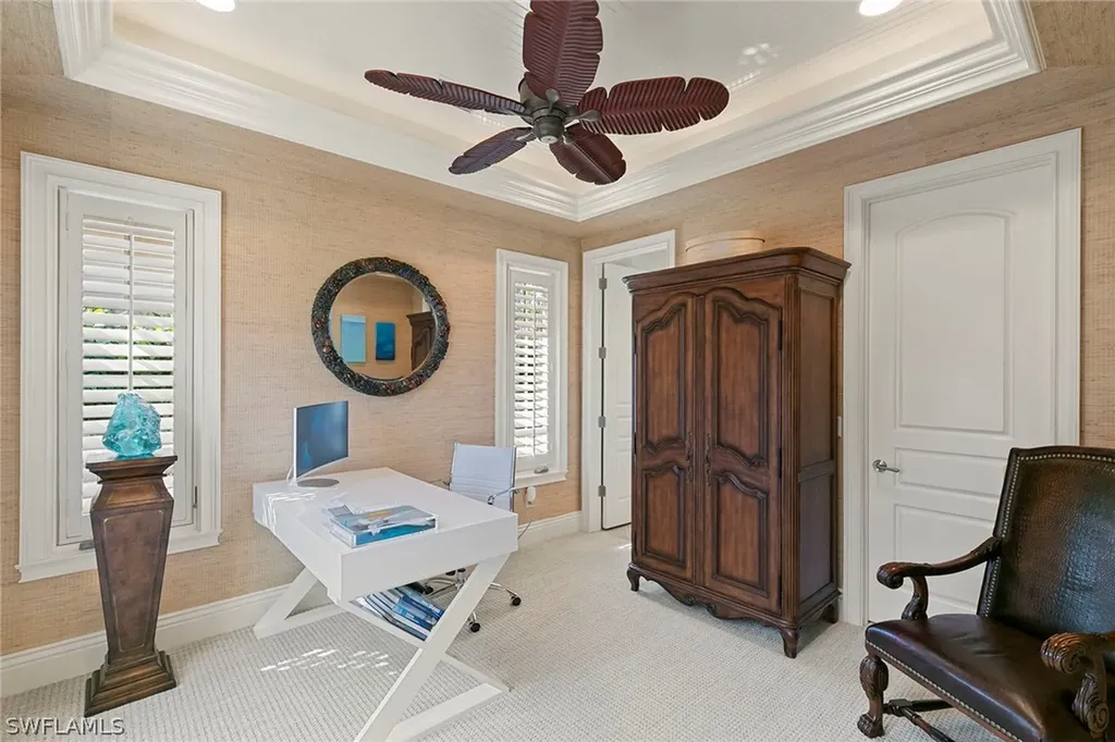 2892 Tiburon Boulevard E Naples FL 34109