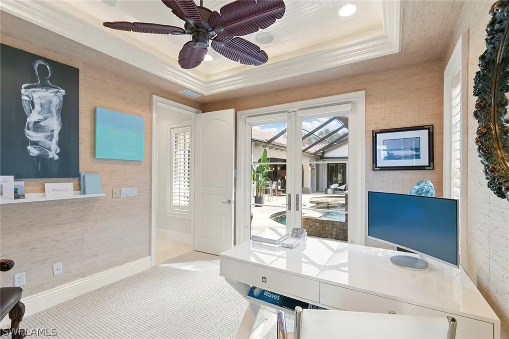 2892 Tiburon Boulevard E Naples FL 34109