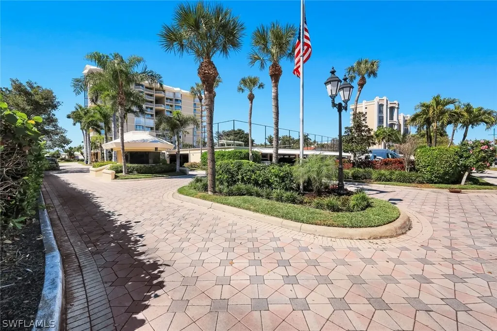 520 S Collier Boulevard Marco Island FL 34145