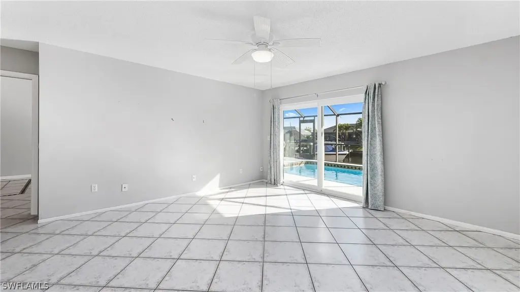 4535 SW 13th Avenue Cape Coral FL 33914