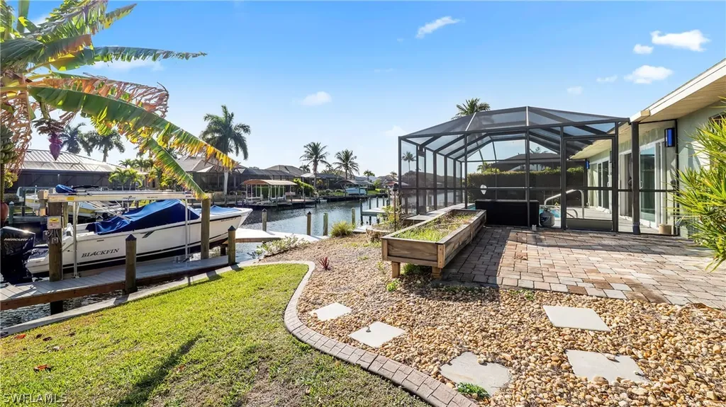 4535 SW 13th Avenue Cape Coral FL 33914