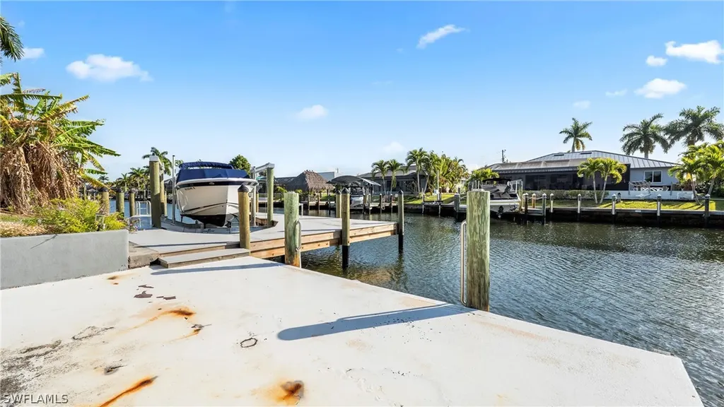 4535 SW 13th Avenue Cape Coral FL 33914
