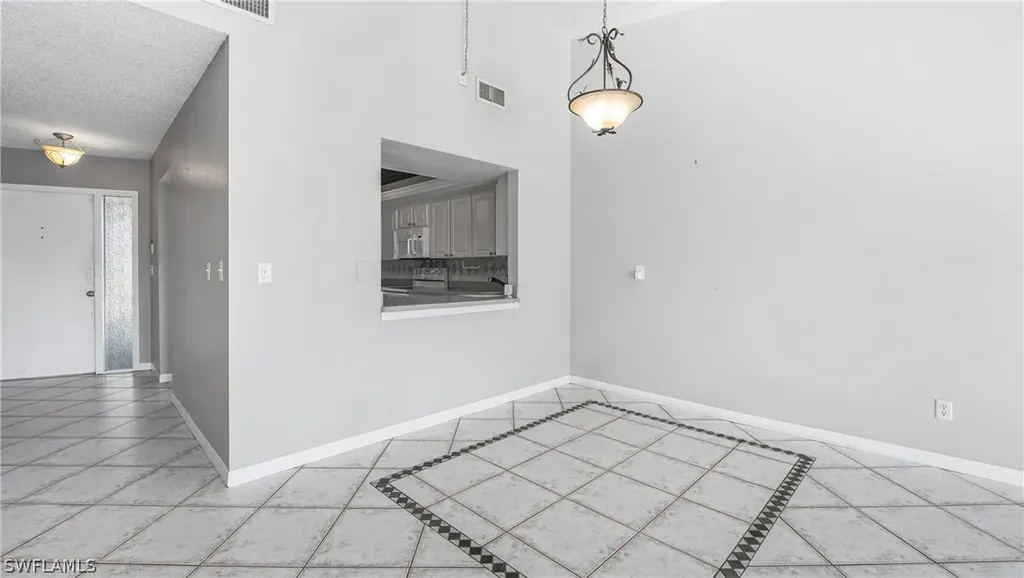 4535 SW 13th Avenue Cape Coral FL 33914