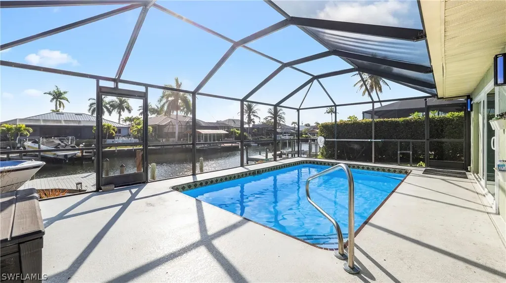 4535 SW 13th Avenue Cape Coral FL 33914