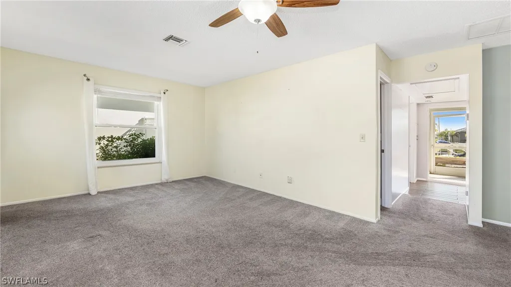 4535 SW 13th Avenue Cape Coral FL 33914