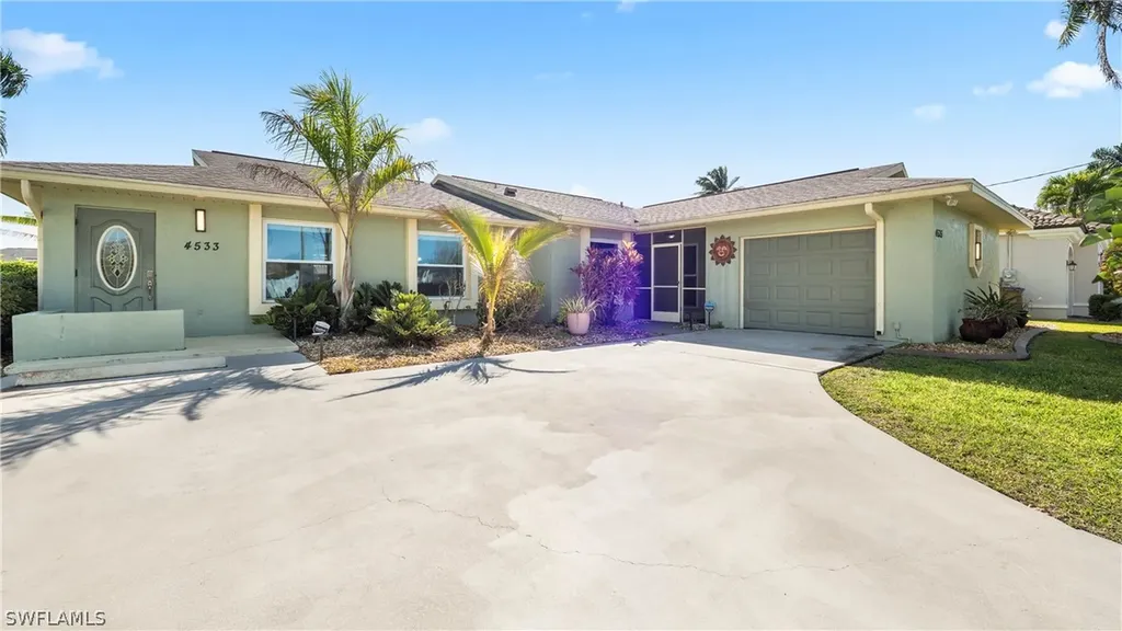 4535 SW 13th Avenue Cape Coral FL 33914