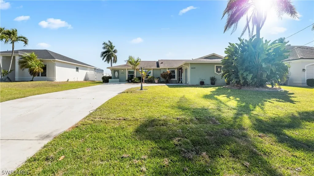 4535 SW 13th Avenue Cape Coral FL 33914