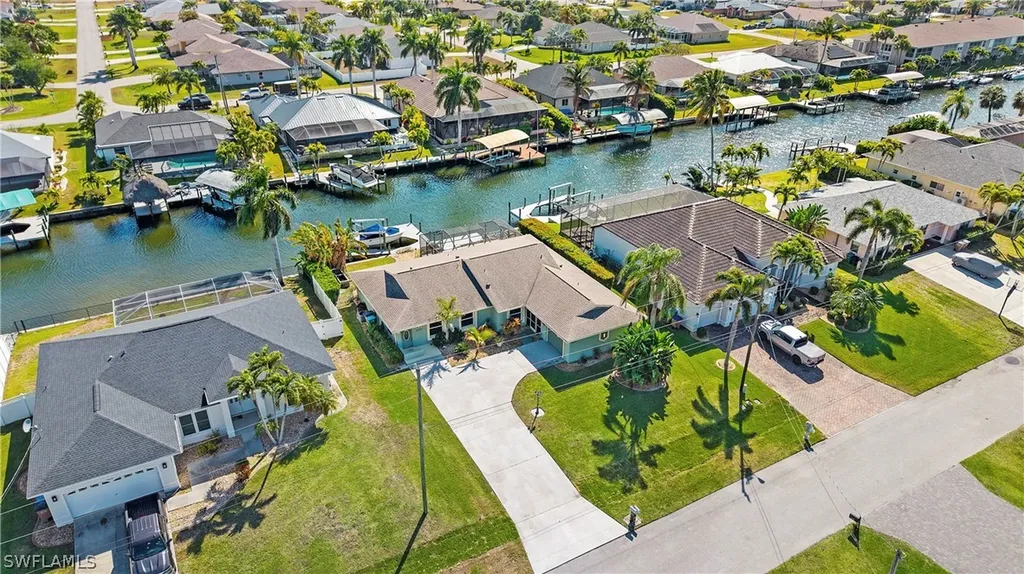 4535 SW 13th Avenue Cape Coral FL 33914