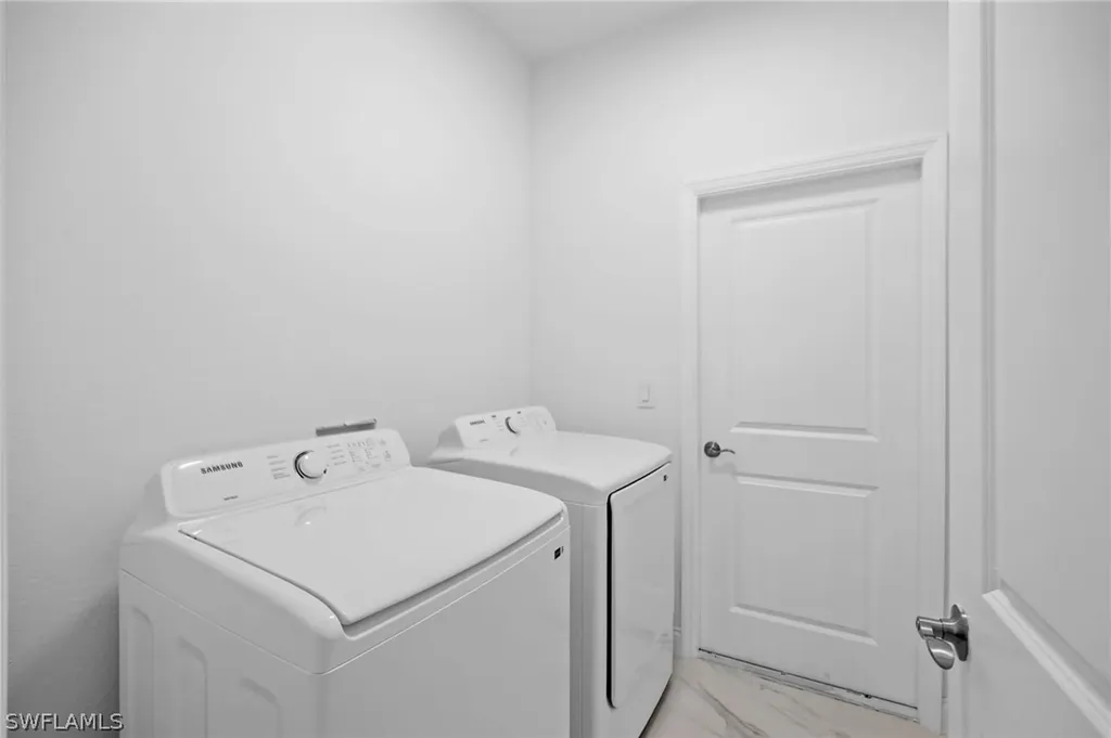 1923 Sunniland Boulevard Lehigh Acres FL 33971
