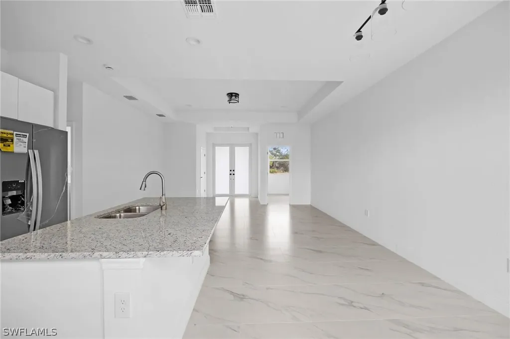 1923 Sunniland Boulevard Lehigh Acres FL 33971