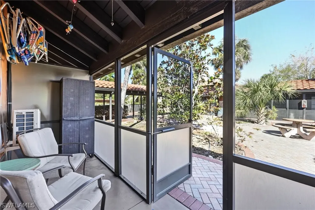 25000 Tamiami Trail E Naples FL 34114