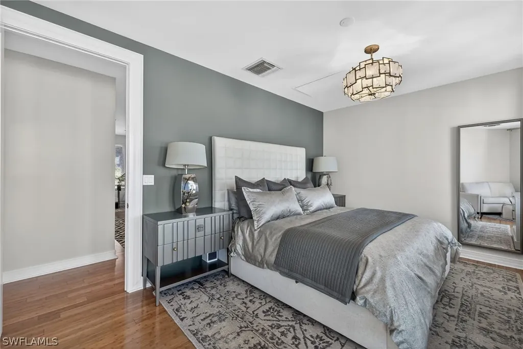 1305 Curlew Avenue Naples FL 34102