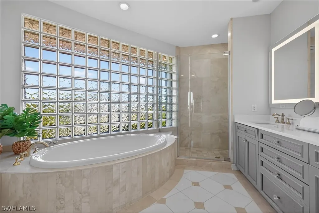 1305 Curlew Avenue Naples FL 34102