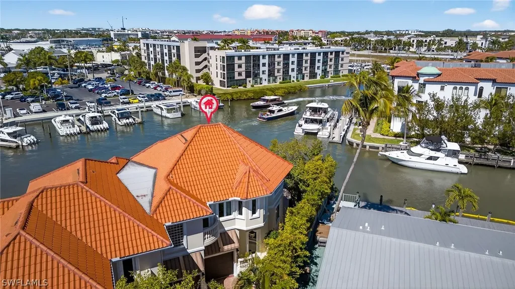 1305 Curlew Avenue Naples FL 34102