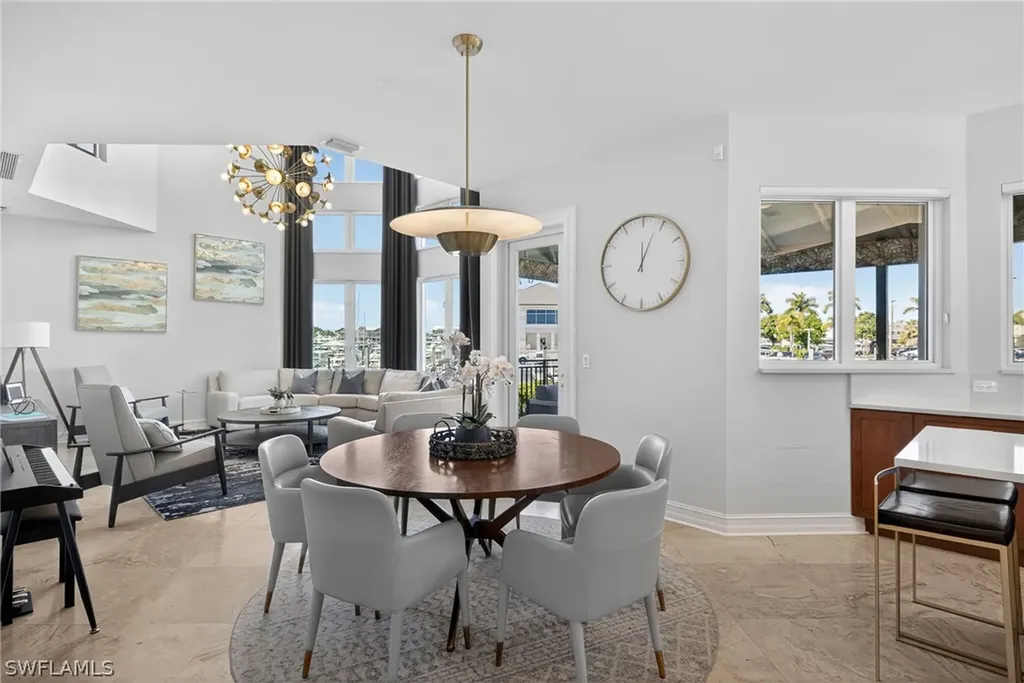 1305 Curlew Avenue Naples FL 34102