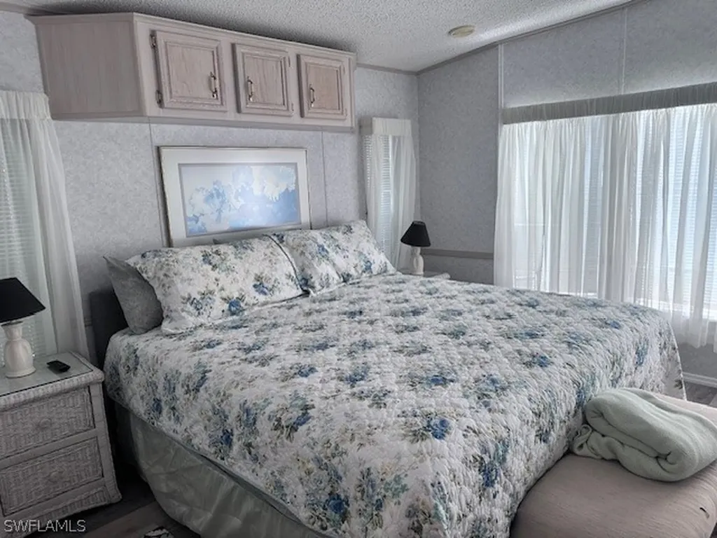 1025 Silver Lakes Boulevard Naples FL 34114