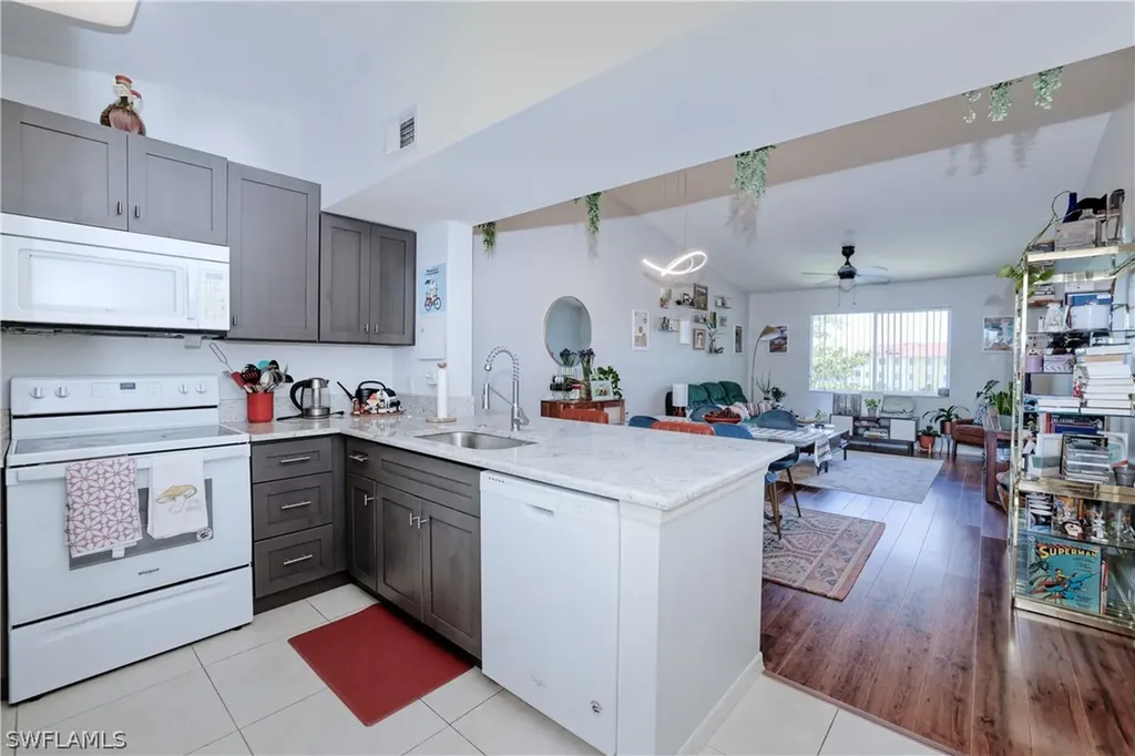 8294 Key Royal Circle Naples FL 34119