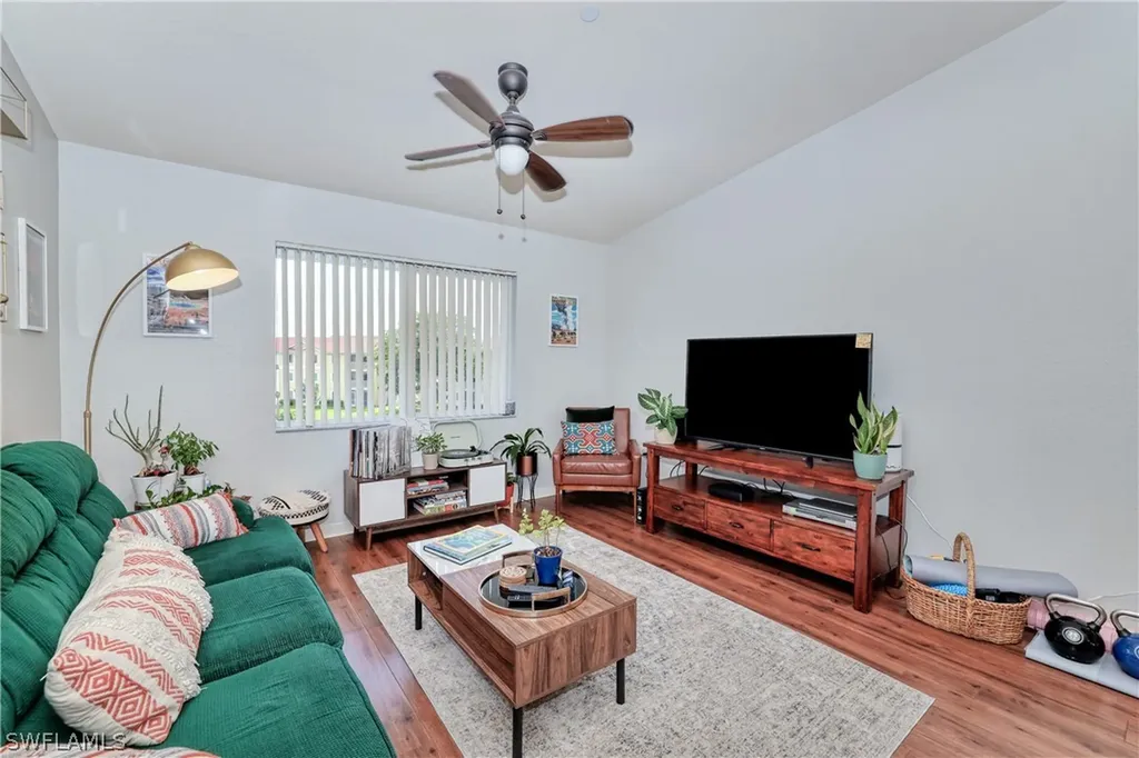 8294 Key Royal Circle Naples FL 34119