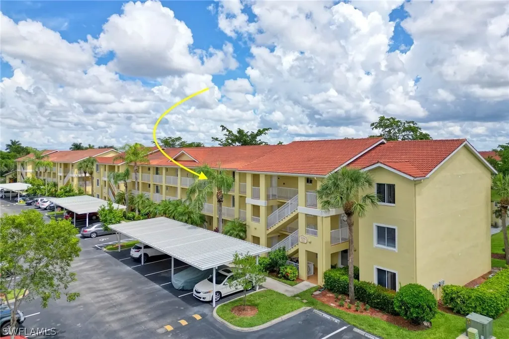 8294 Key Royal Circle Naples FL 34119