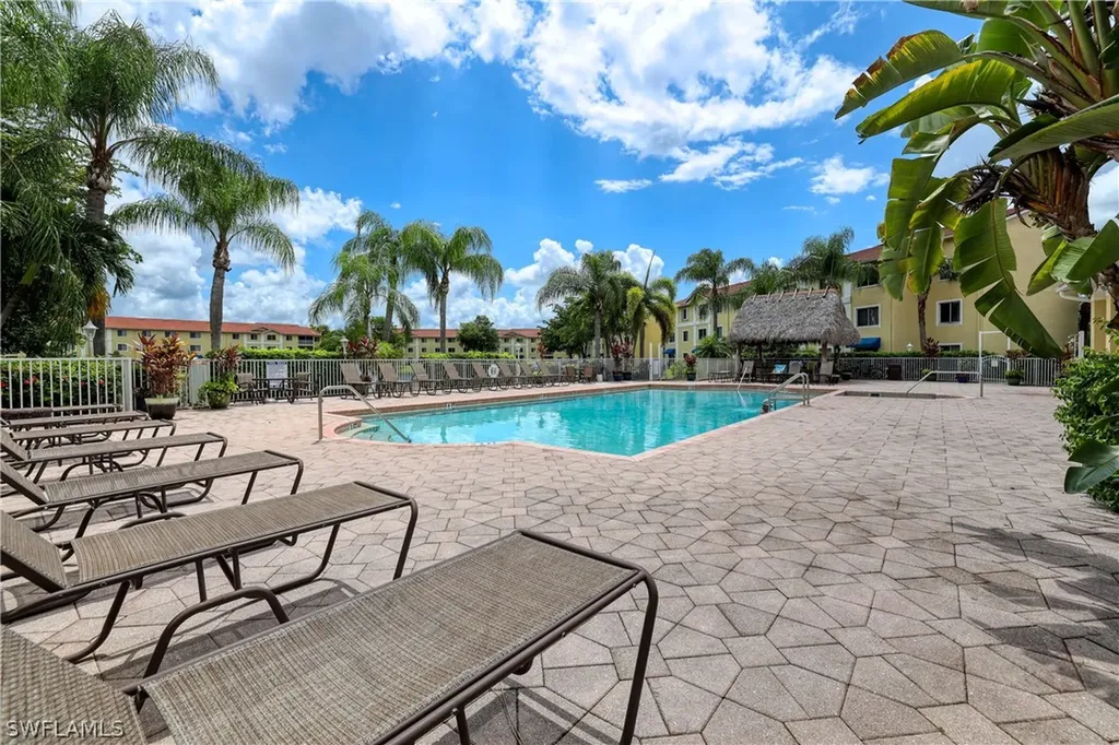 8294 Key Royal Circle Naples FL 34119