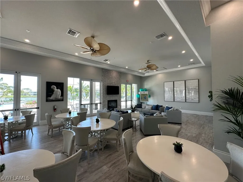 214 Indies Drive E Naples FL 34114