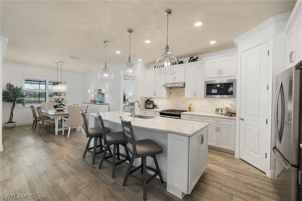 7545 Geranium Way Naples FL 34114