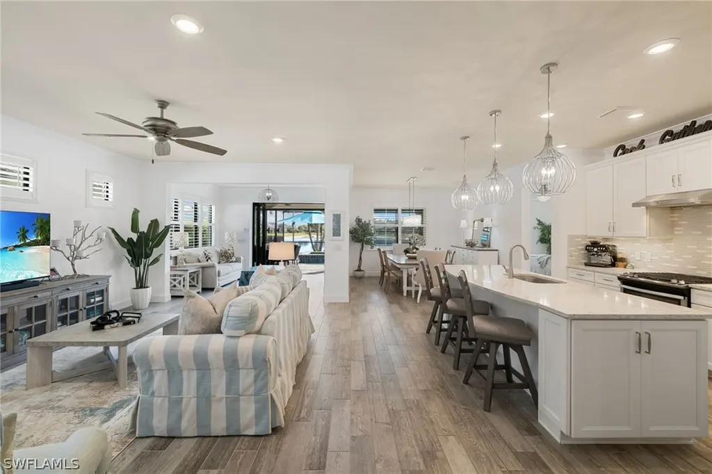 7545 Geranium Way Naples FL 34114