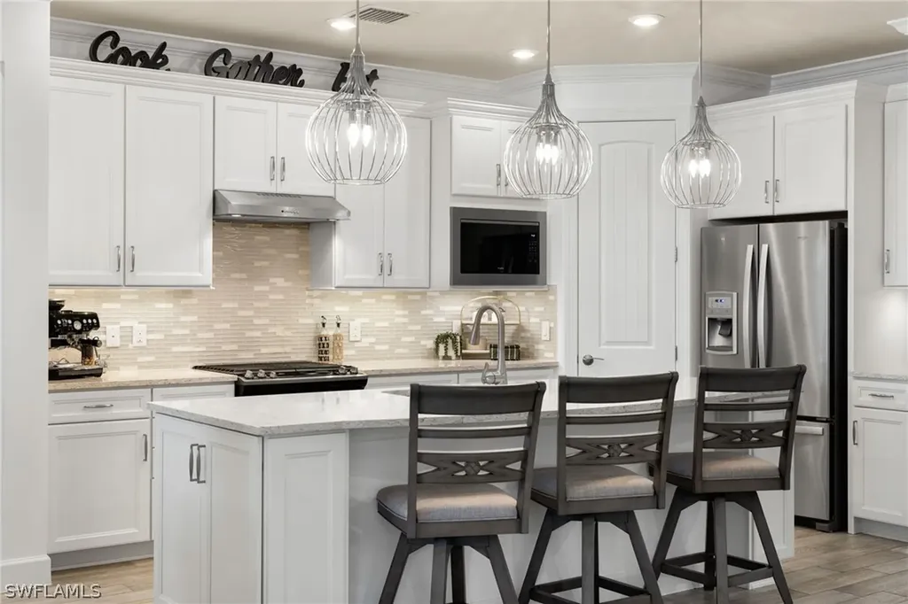 7545 Geranium Way Naples FL 34114