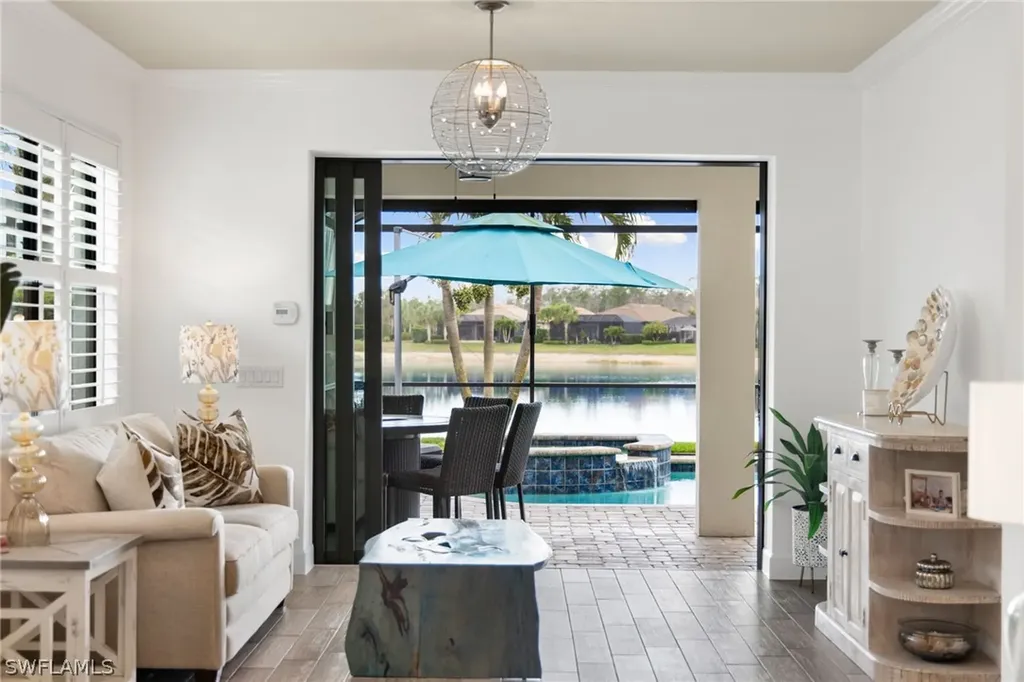 7545 Geranium Way Naples FL 34114