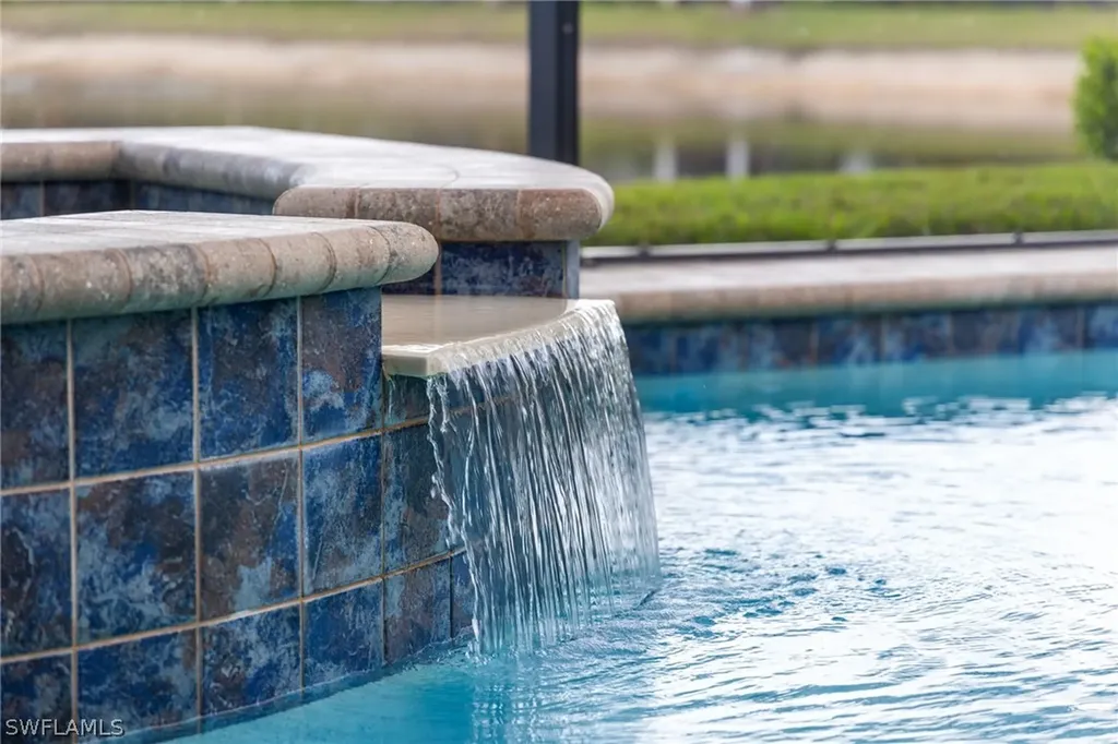 7545 Geranium Way Naples FL 34114