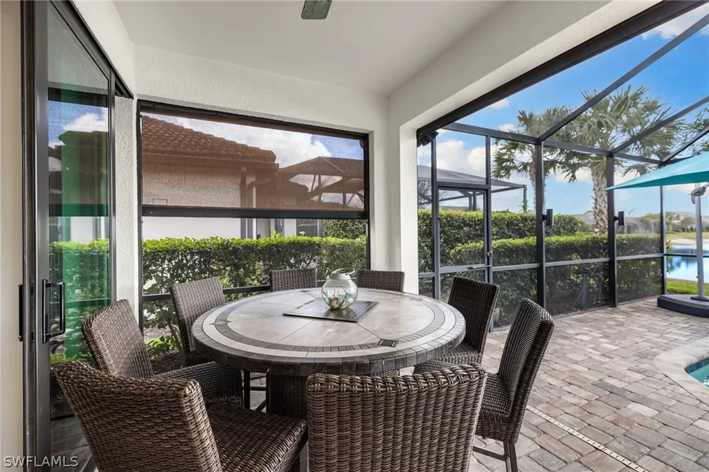 7545 Geranium Way Naples FL 34114