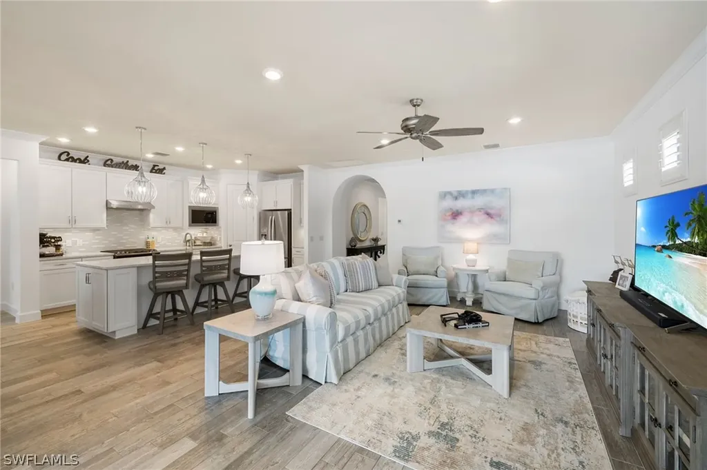 7545 Geranium Way Naples FL 34114