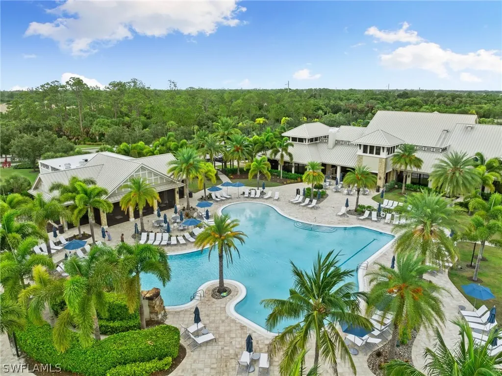 7545 Geranium Way Naples FL 34114