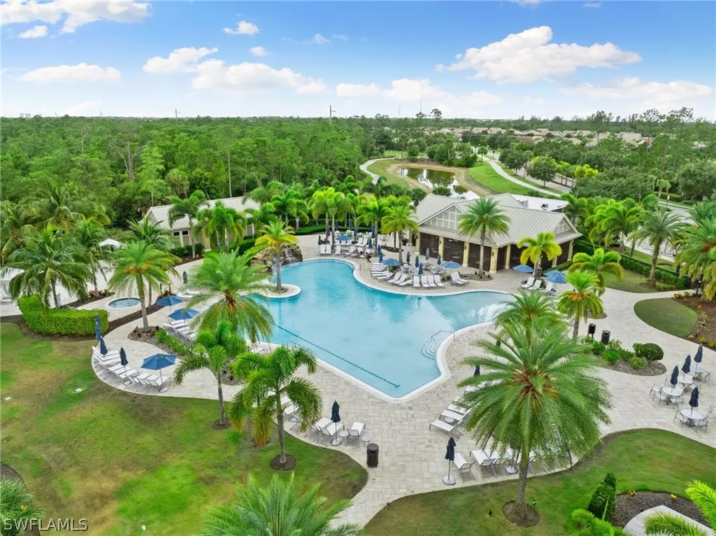 7545 Geranium Way Naples FL 34114
