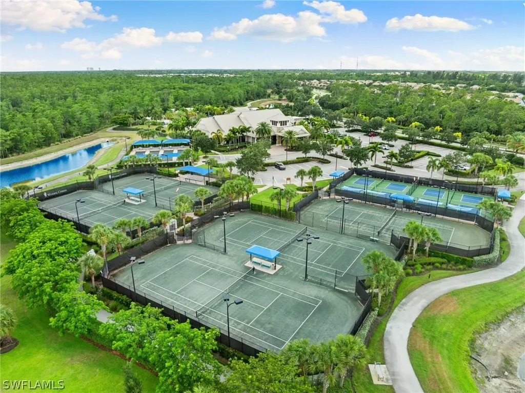 7545 Geranium Way Naples FL 34114