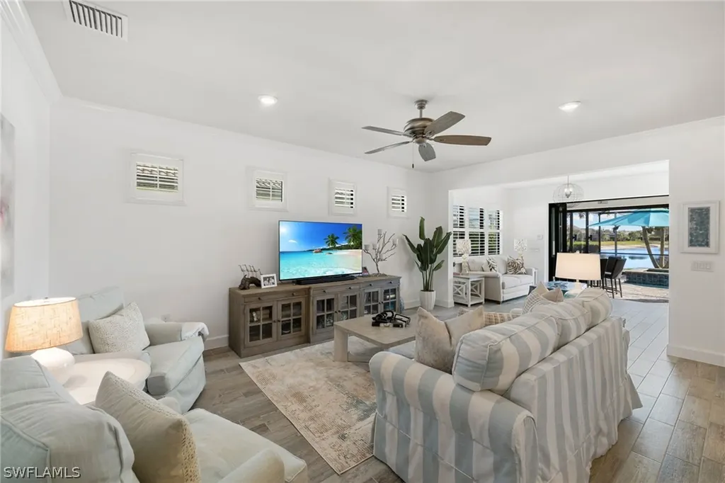 7545 Geranium Way Naples FL 34114