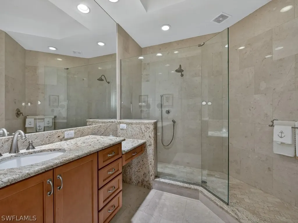 24360 Sandpiper Isle Way Bonita Springs FL 34134