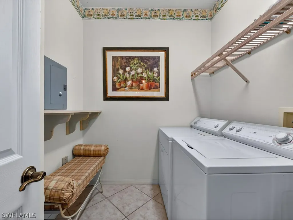 24360 Sandpiper Isle Way Bonita Springs FL 34134