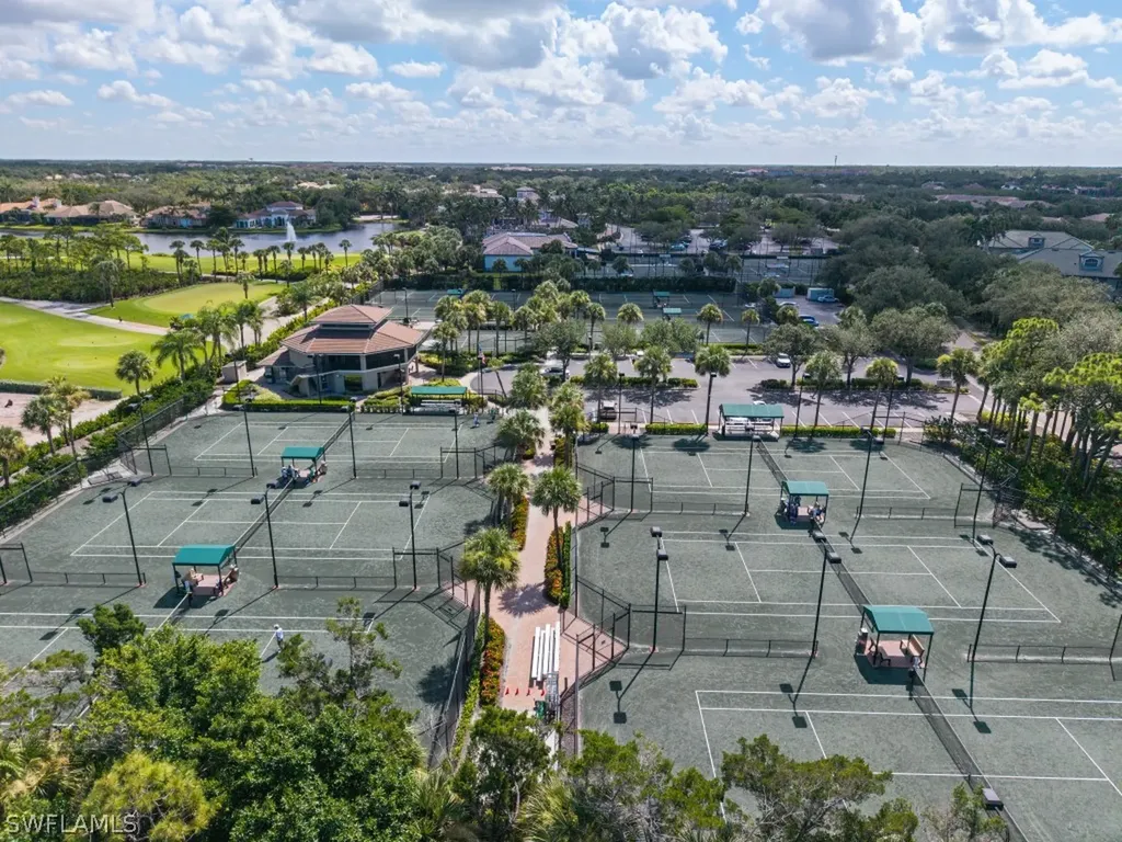 24360 Sandpiper Isle Way Bonita Springs FL 34134