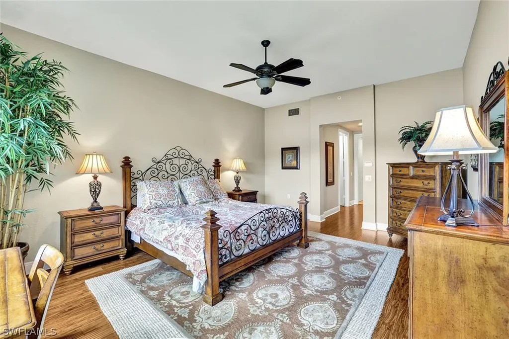 9234 Tesoro Lane Naples FL 34114