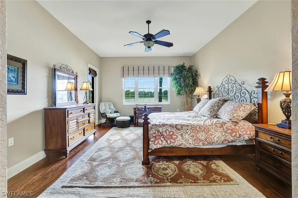 9234 Tesoro Lane Naples FL 34114