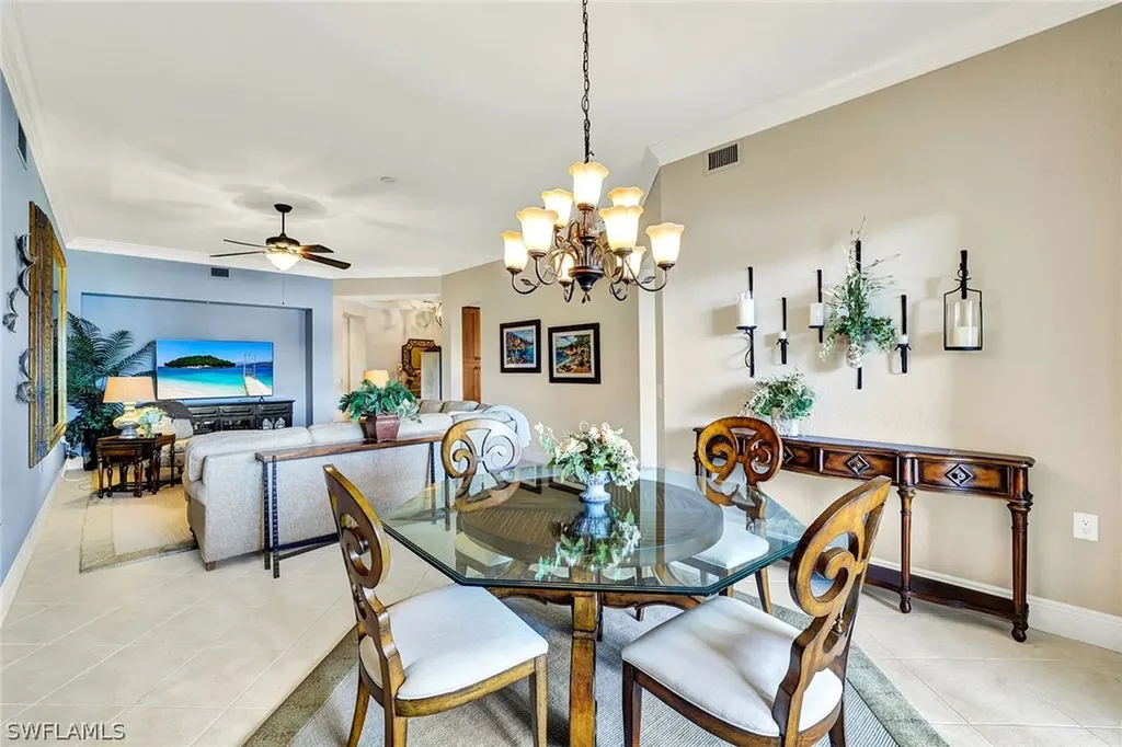 9234 Tesoro Lane Naples FL 34114