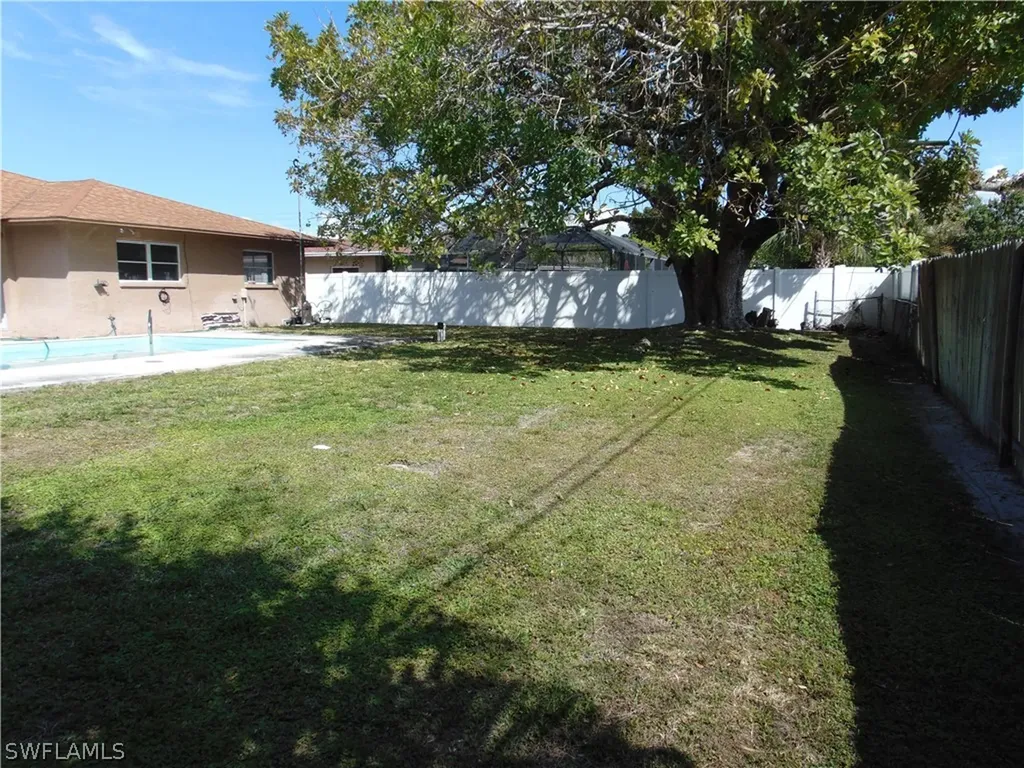 82 Johnnycake Drive Naples FL 34110