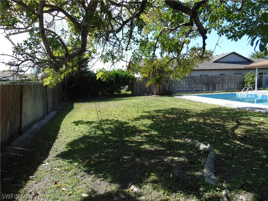 82 Johnnycake Drive Naples FL 34110