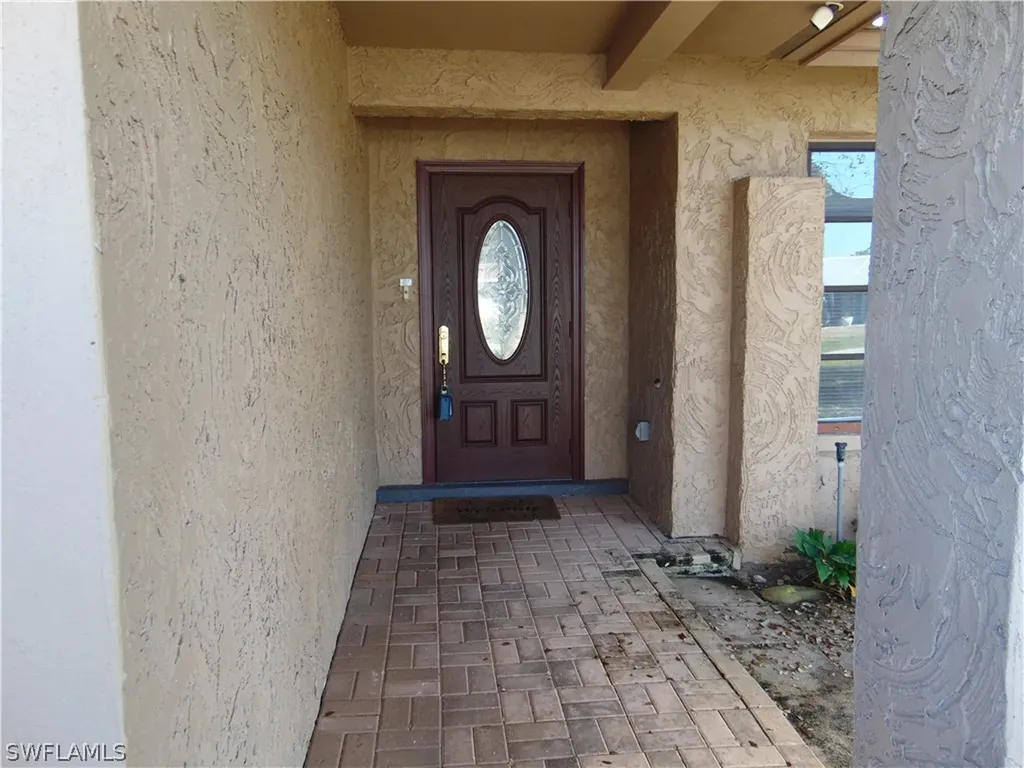 82 Johnnycake Drive Naples FL 34110