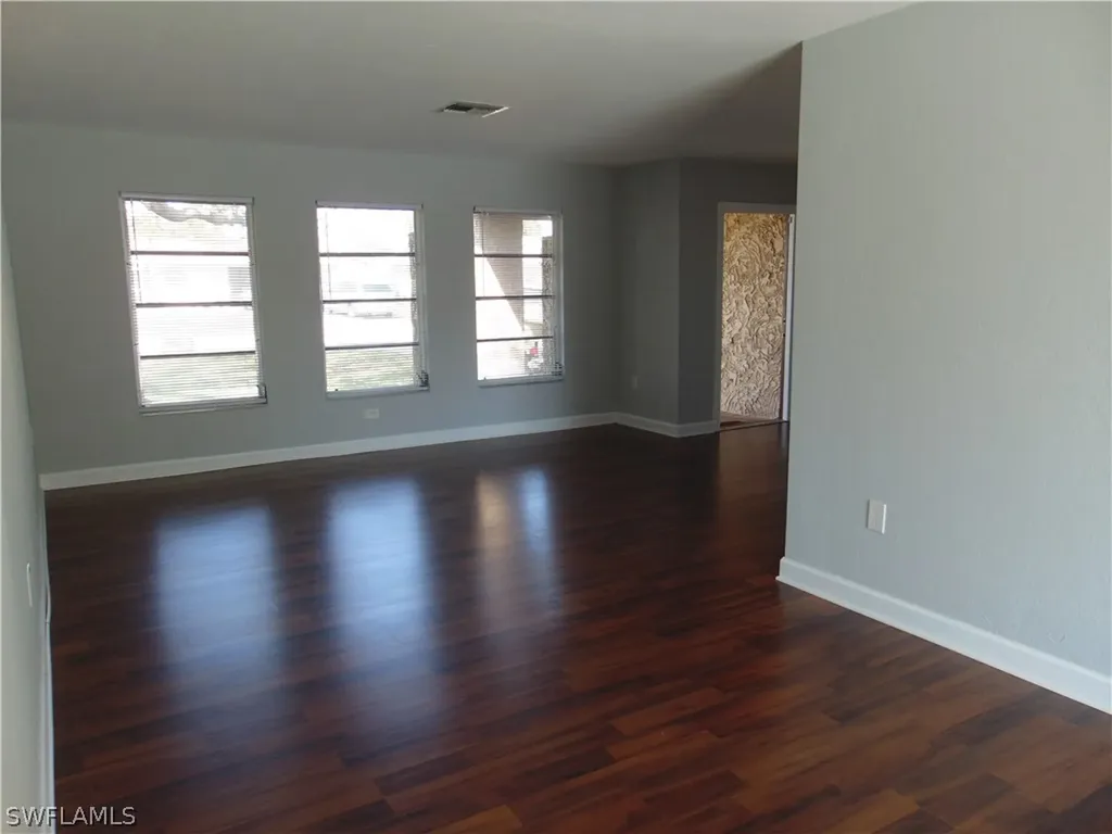 82 Johnnycake Drive Naples FL 34110