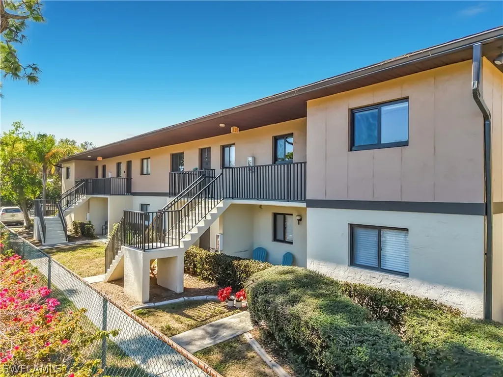 1201 Barrett Road North Fort Myers FL 33903